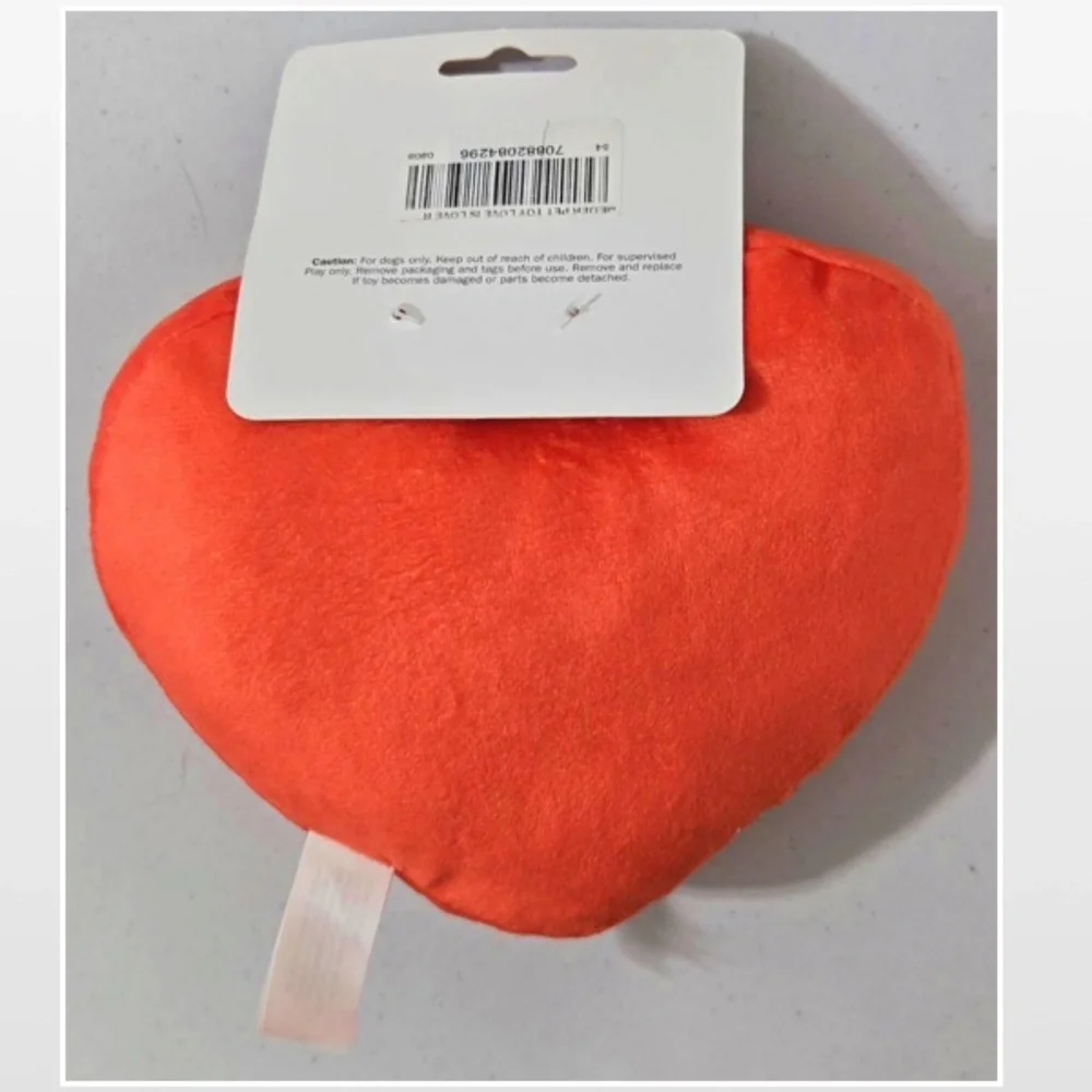 New Dog Toy Plush OS Heart Rainbow Pride Love Is Love Animal Pet NWT